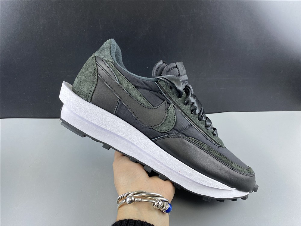Sacai x Nike LVD Waffle Daybreak BV0073-002